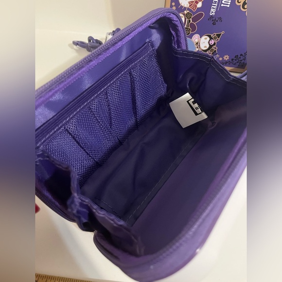 2023 Anna Sui x Sanrio 7 Eleven Cinnamoroll Crossbody Case with Strap - Picture 6 of 13